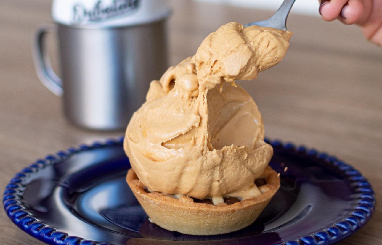 Crostata de Nutella com gelato