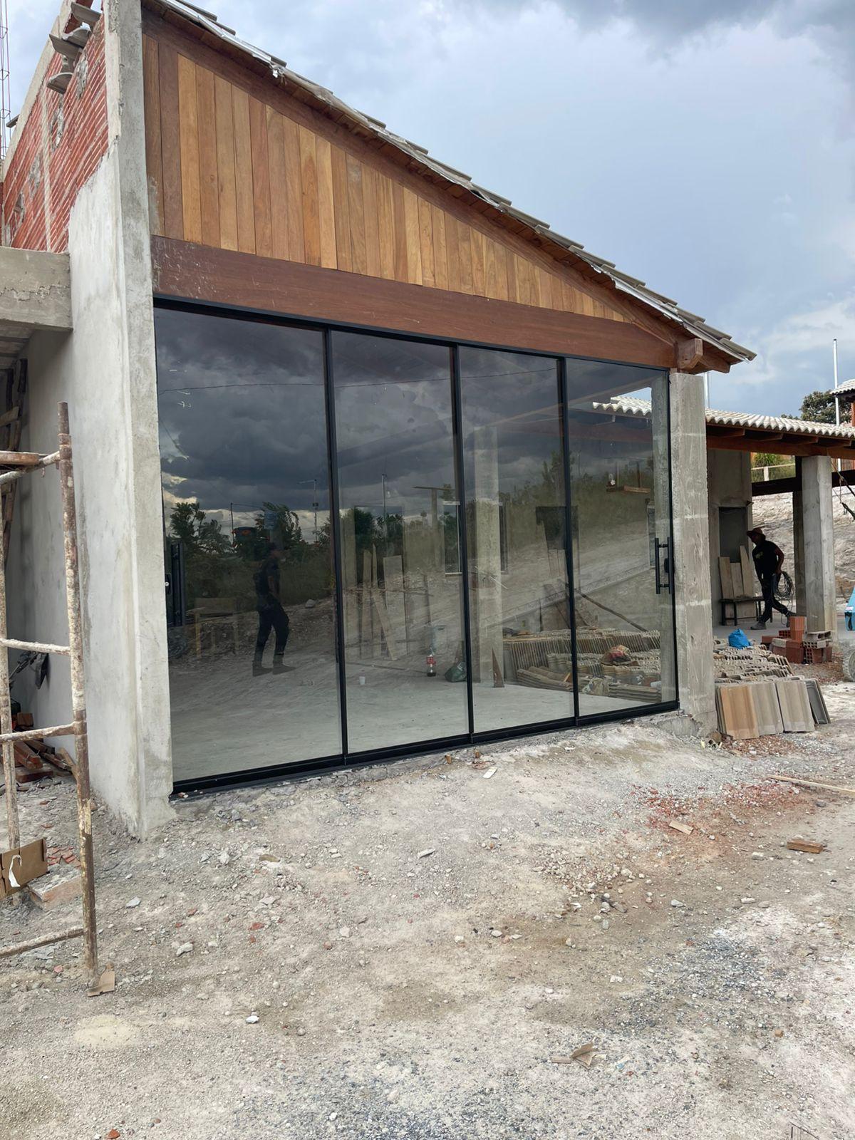 Portas e Janelas de Blindex 