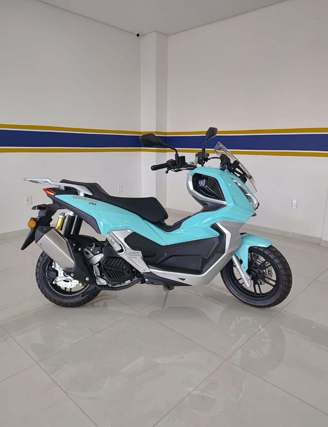URBAN  150